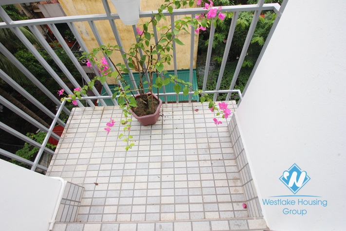 Affordable price, morden studio for rent on Doi Can street, Ba Dinh district.